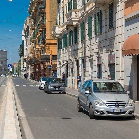 Ferienwohnung Colosseo Loft Con Jacuzzi Rom Exterior foto